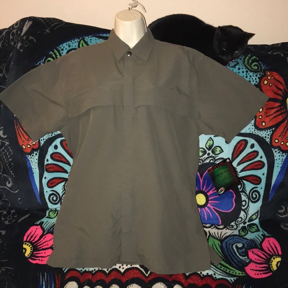 Mountain Dew large grey button down shirt - Picture 1 of 6